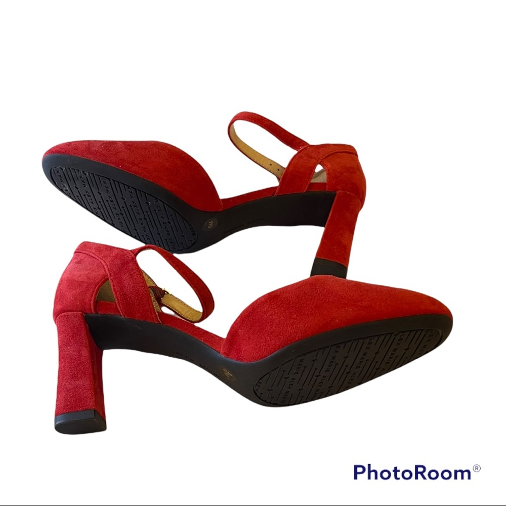 Alex Marie Red Suede Closed Toe Heel - Picture 4 of 4